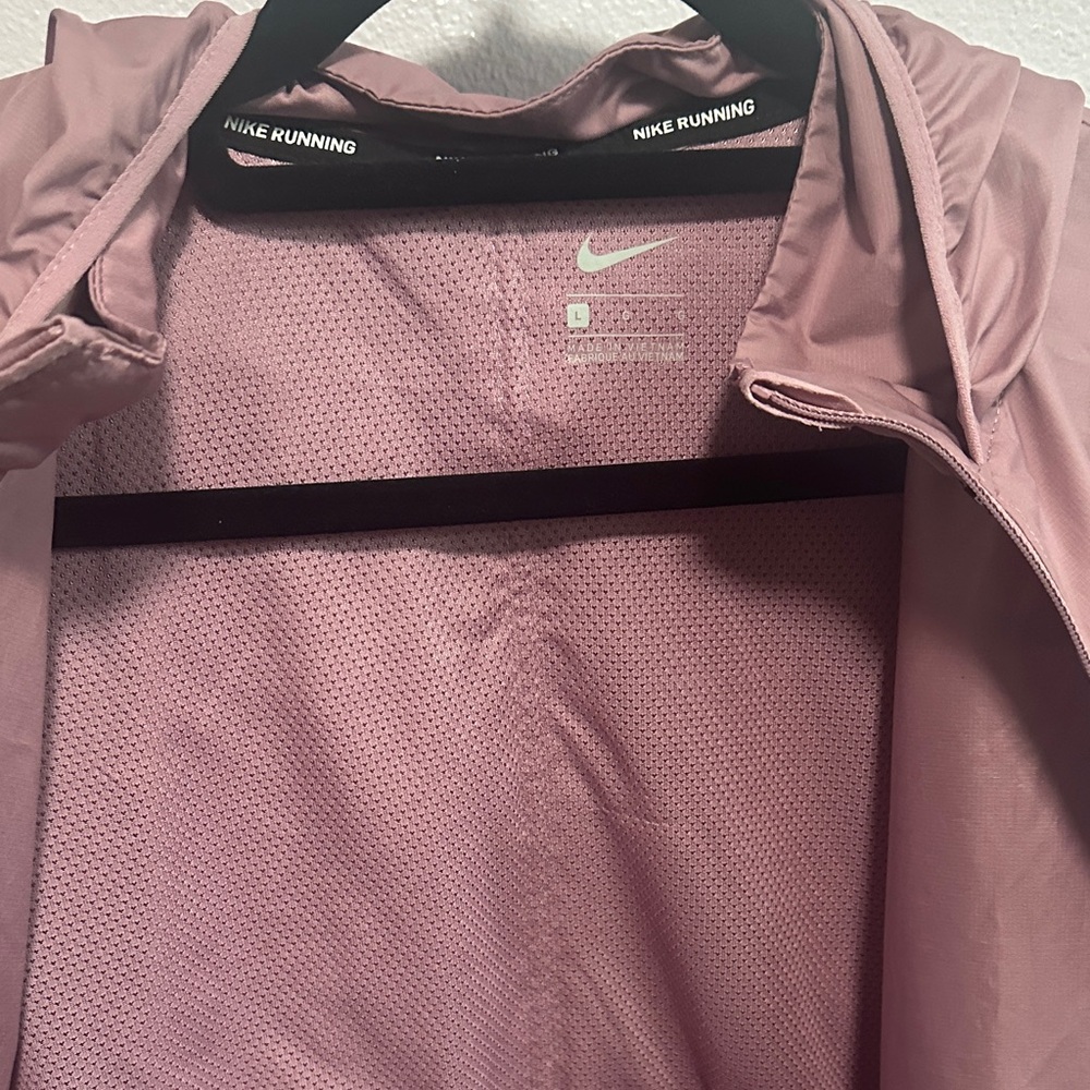 Nike Repel Running Jacket - Picture 15 of 15